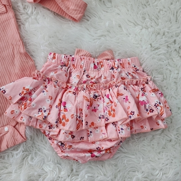 Tiny Cutey Baby Girl Summer Outfit Set. Ruffle Sleeve Romper and Floral … - Picture 3 of 5